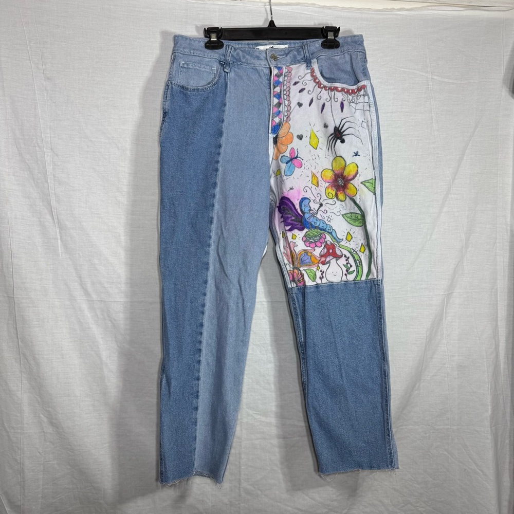 Hollister Womens Graphic Straight Leg Mom Jeans High Waist Cut Off Size 15R